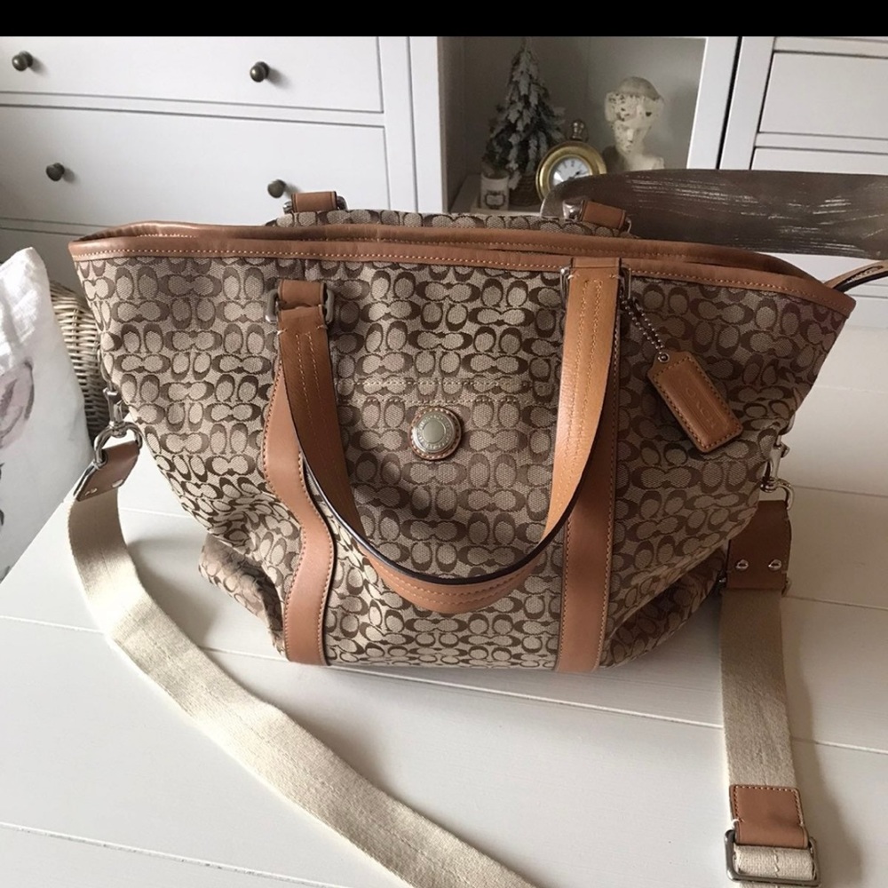 Coach Voyage Signature Brown C Tote Bag *Pre-owned*